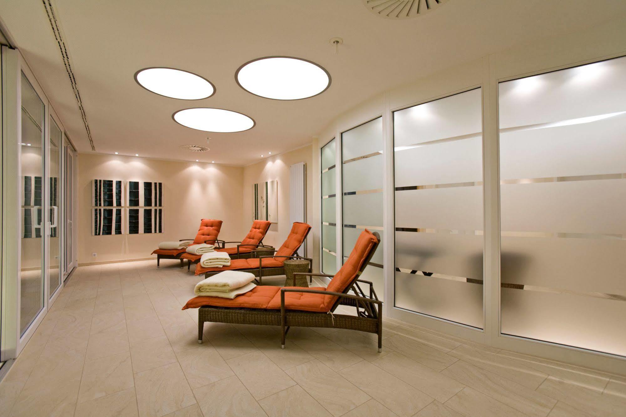 Rheda-Wiedenbrück Hotel Sonne מראה חיצוני תמונה